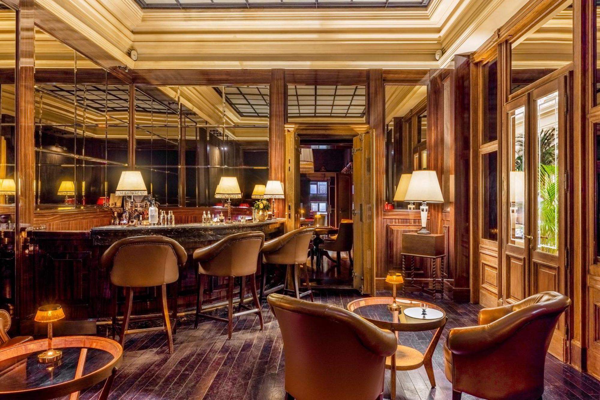 Hotel Nh Collection Prague Carlo IV Extérieur photo The bar at the Connaught