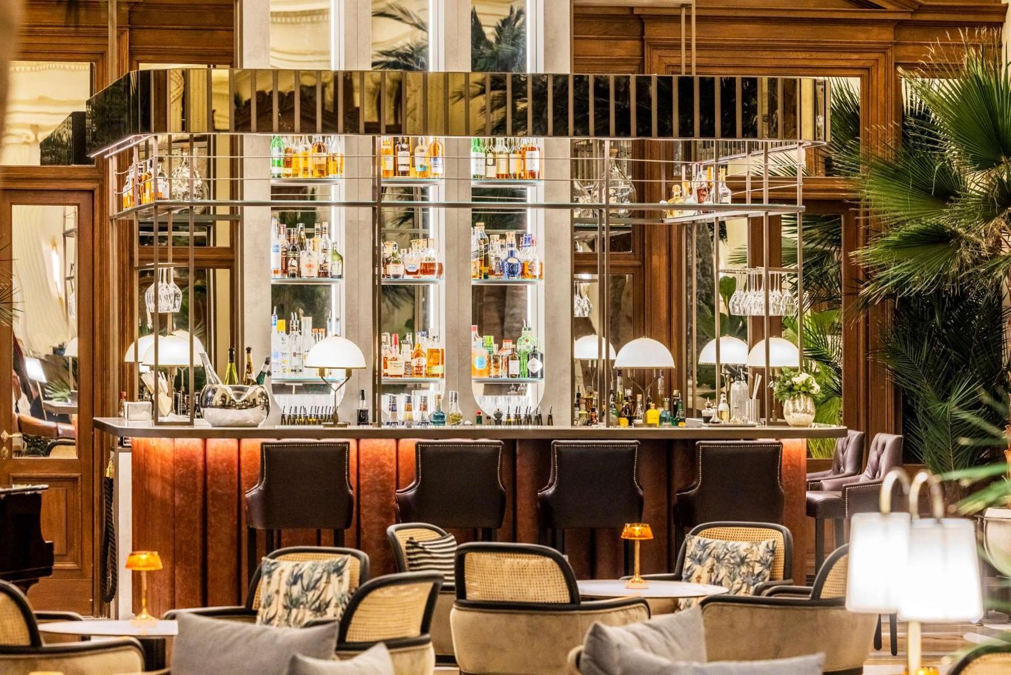 Hotel Nh Collection Prague Carlo IV Extérieur photo The bar at the hotel