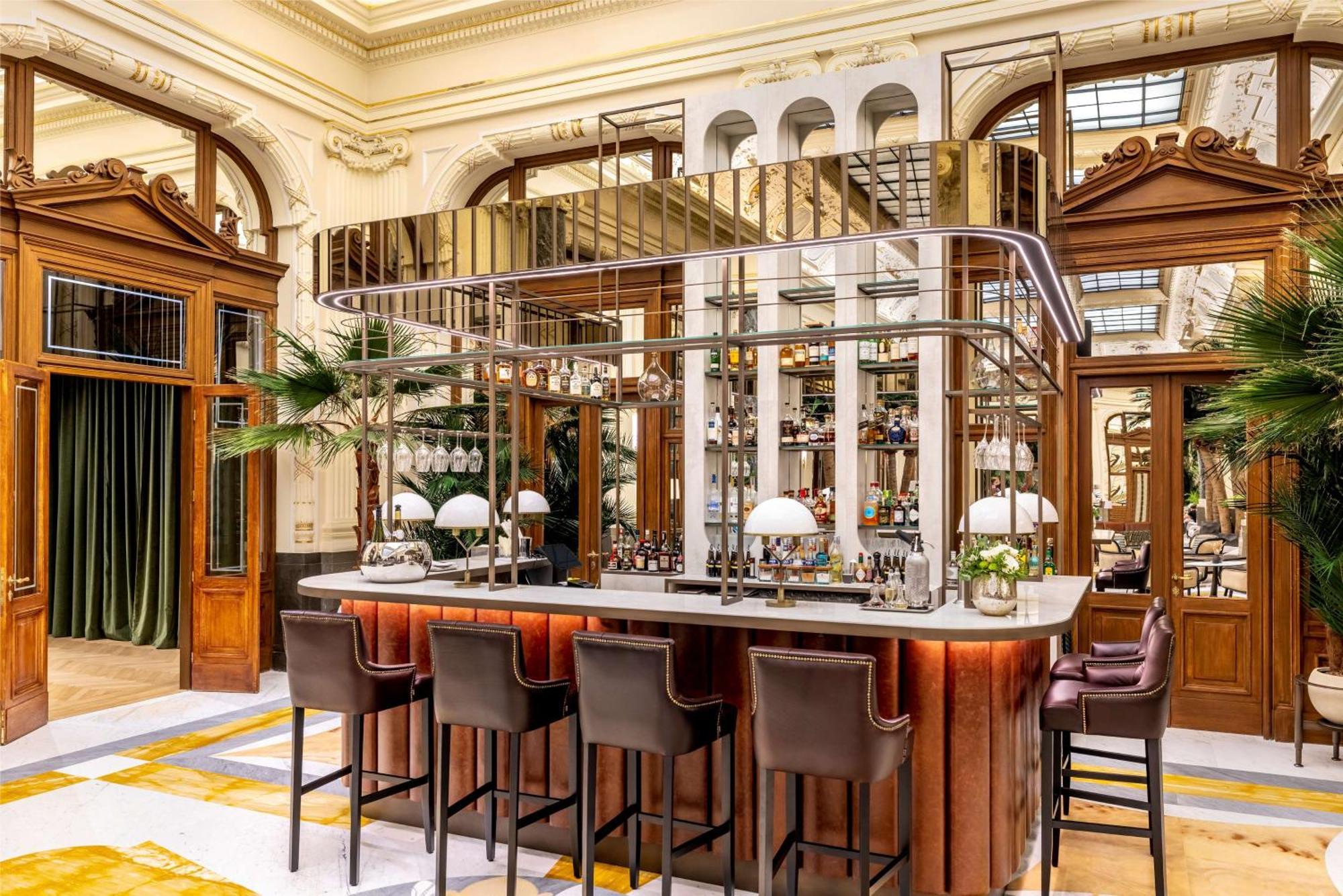 Hotel Nh Collection Prague Carlo IV Extérieur photo The bar at the hotel