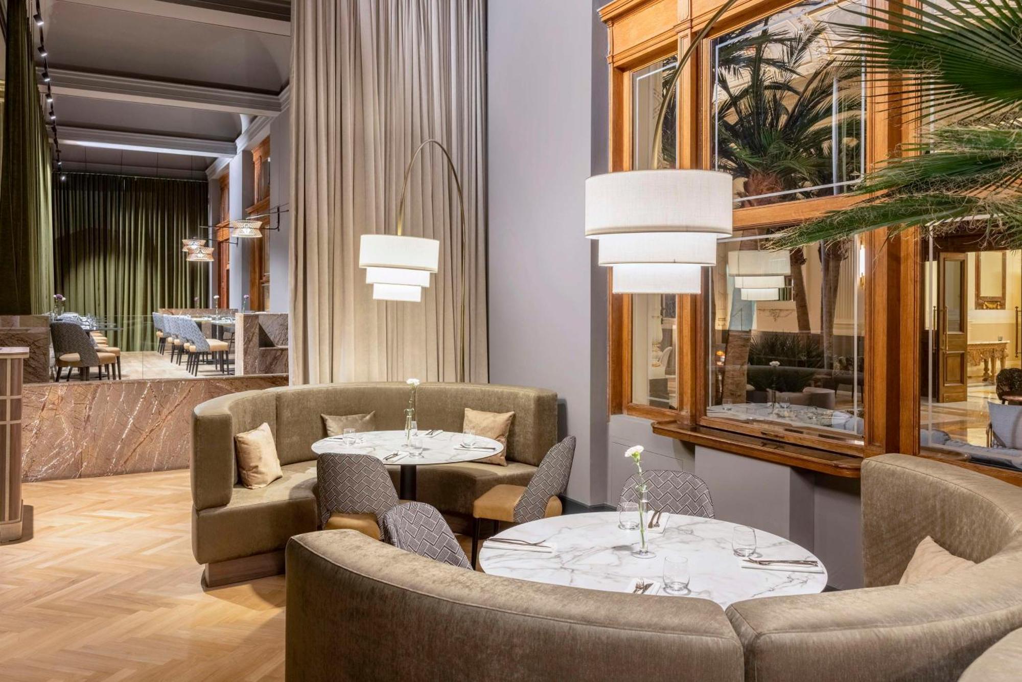 Hotel Nh Collection Prague Carlo IV Extérieur photo The restaurant