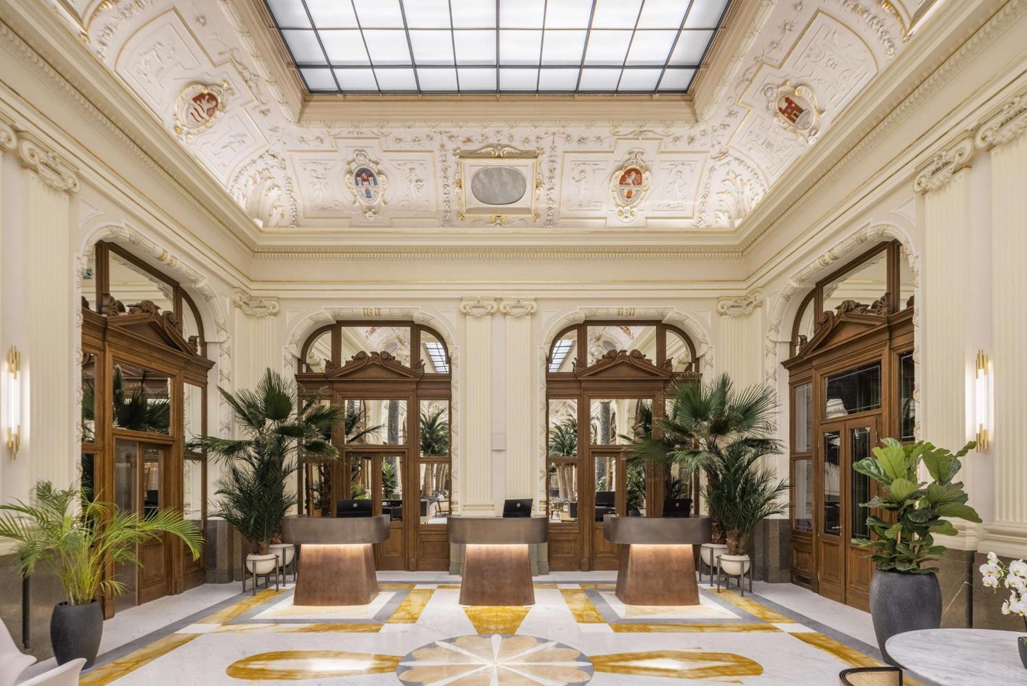 Hotel Nh Collection Prague Carlo IV Extérieur photo The lobby of the hotel